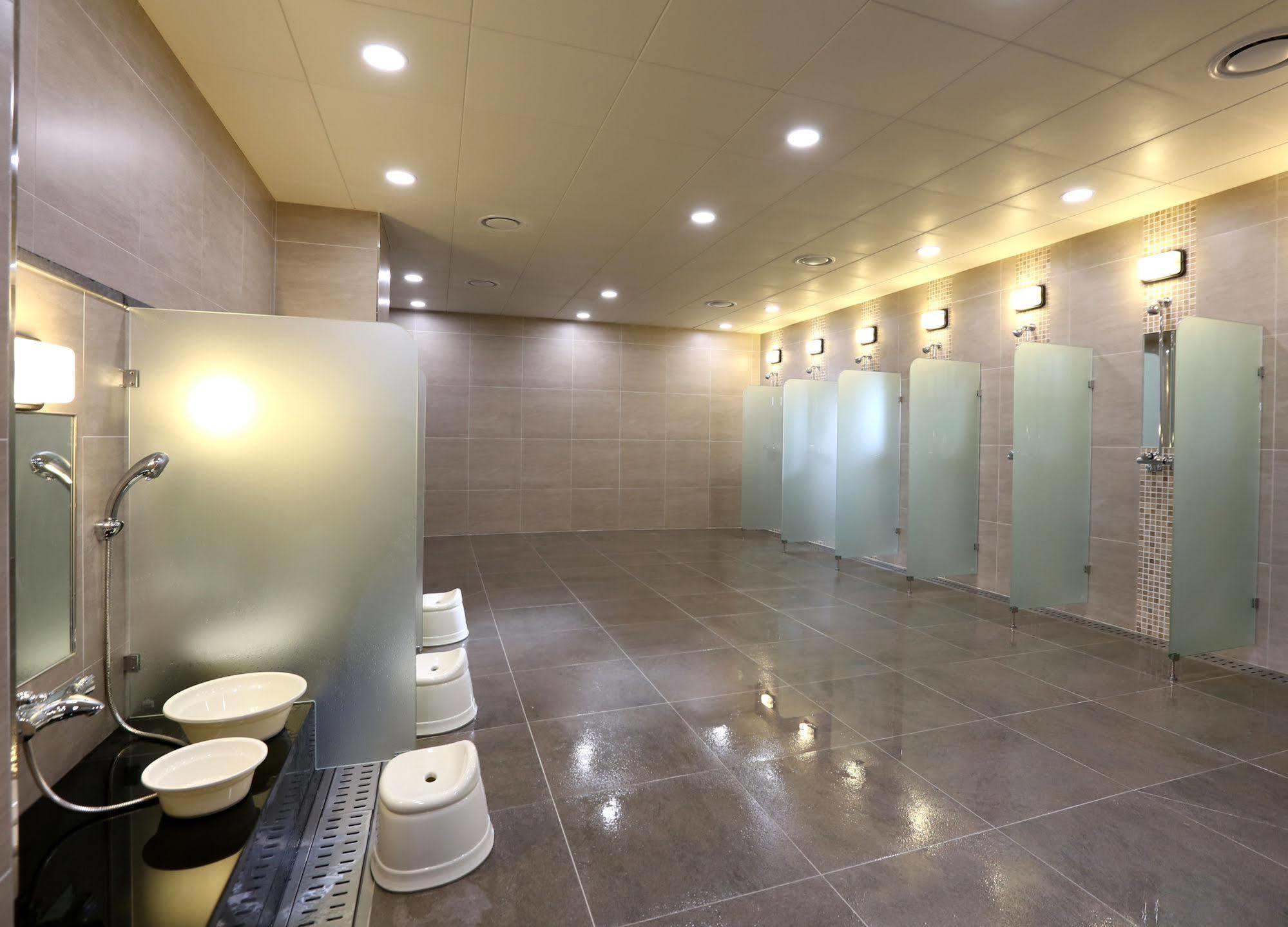 Seogwipo Js Hotel Eksteriør bilde