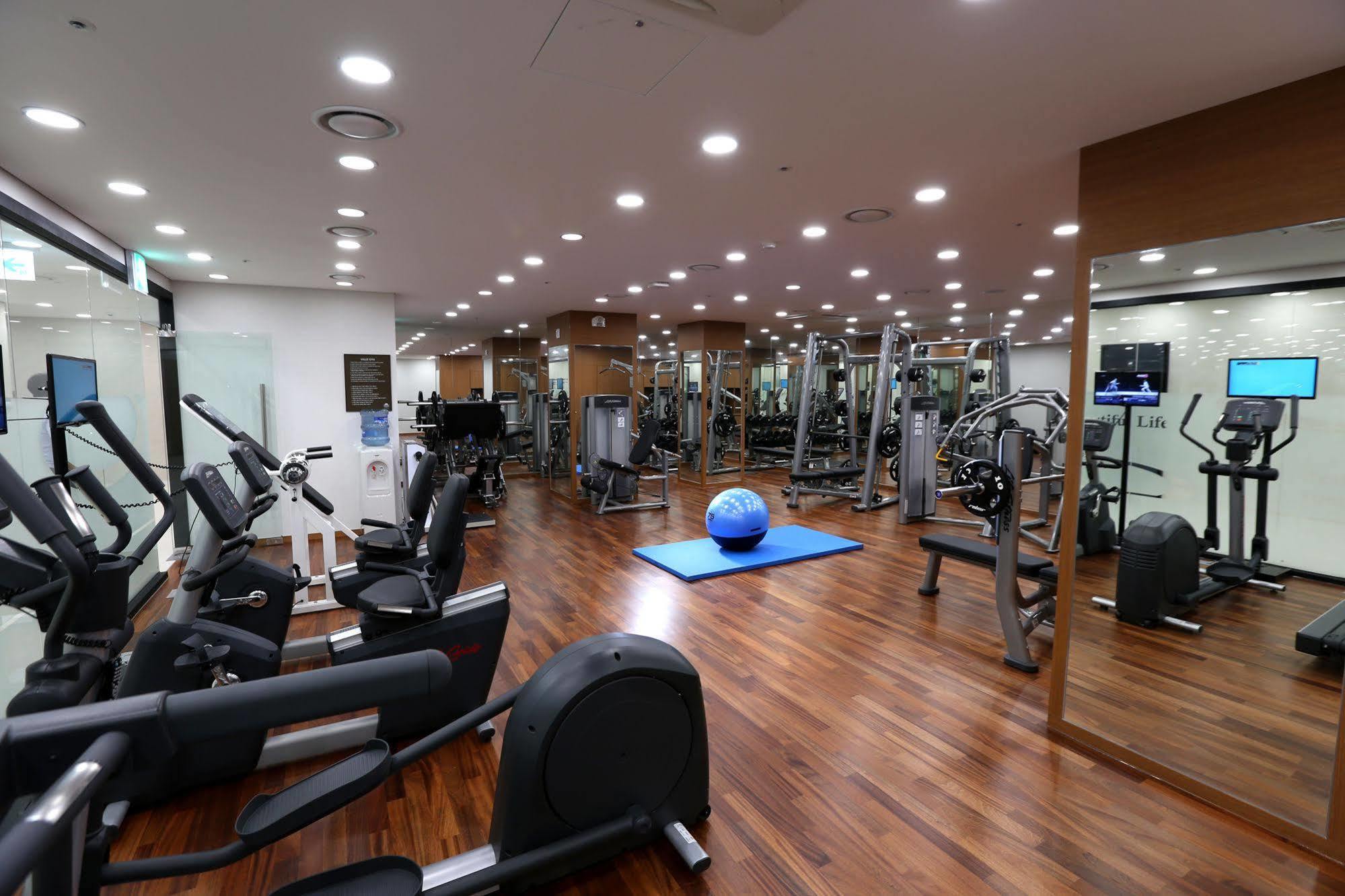 Seogwipo Js Hotel Eksteriør bilde